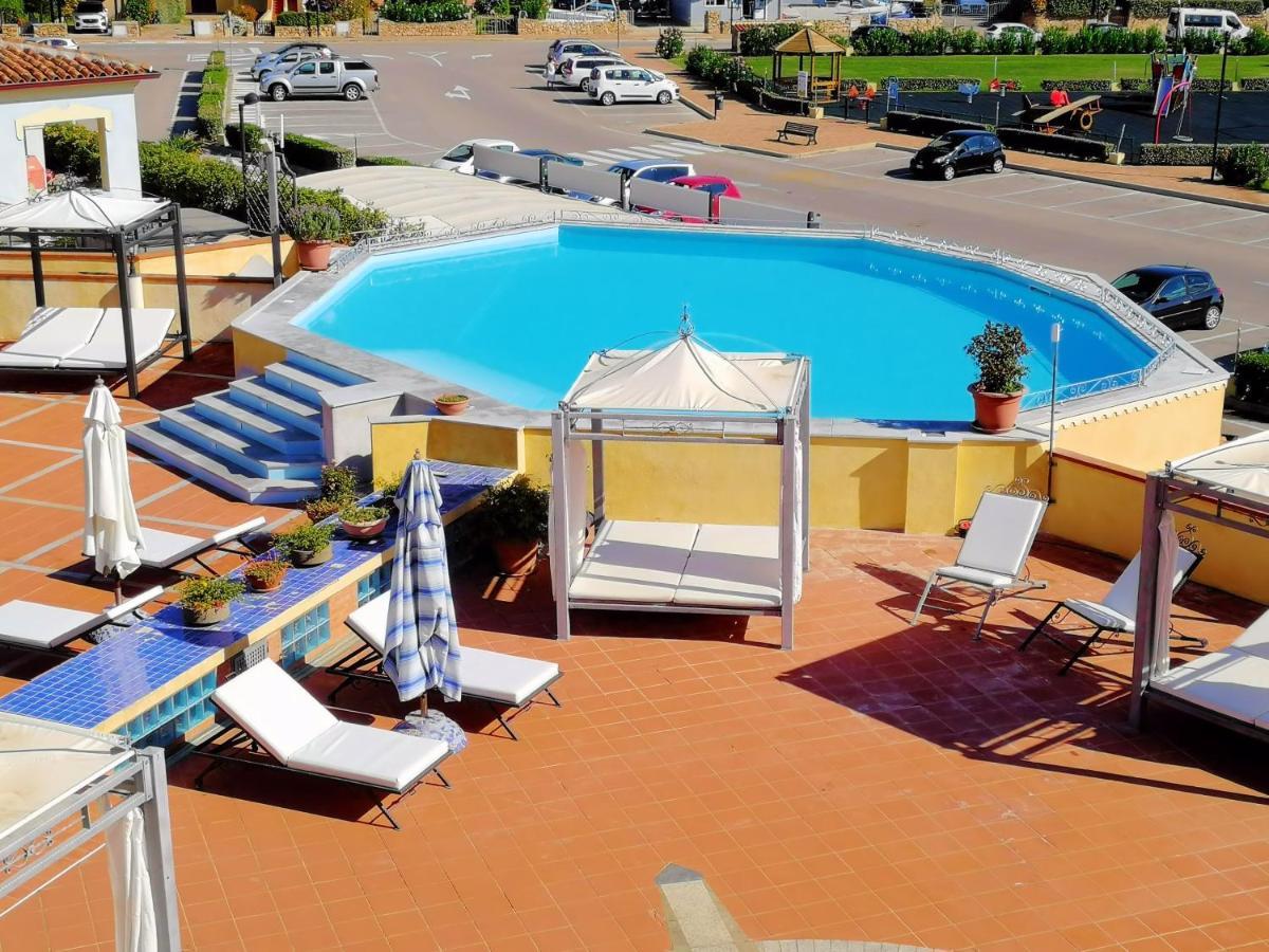 Residence Riva Azzurra Cannigione Kültér fotó