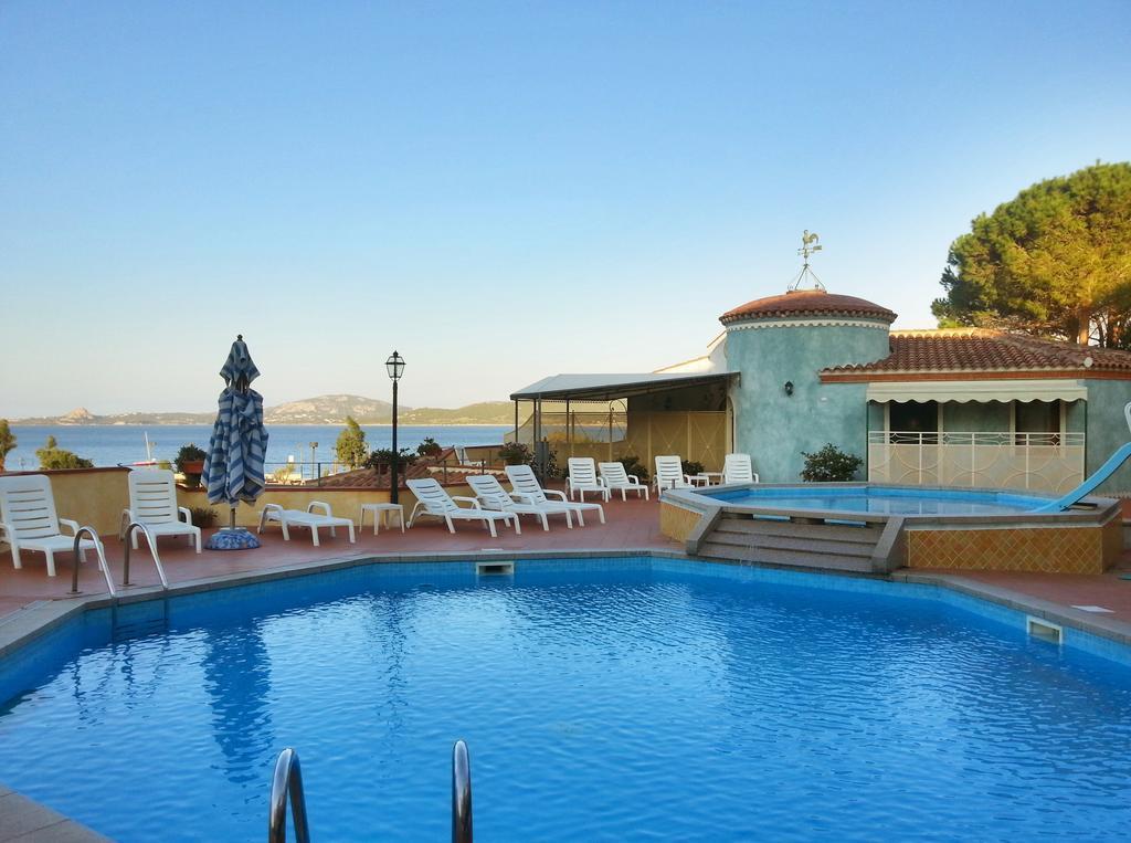 Residence Riva Azzurra Cannigione Kültér fotó