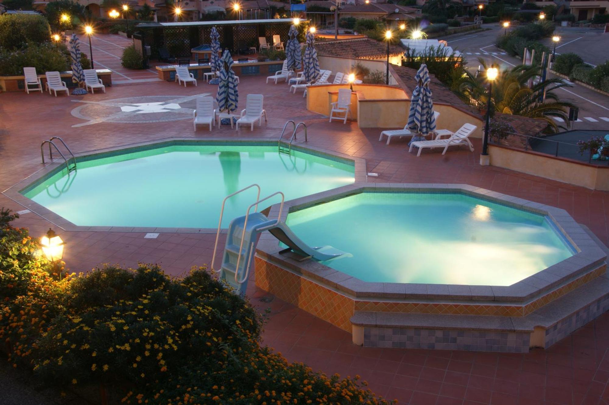 Residence Riva Azzurra Cannigione Kültér fotó