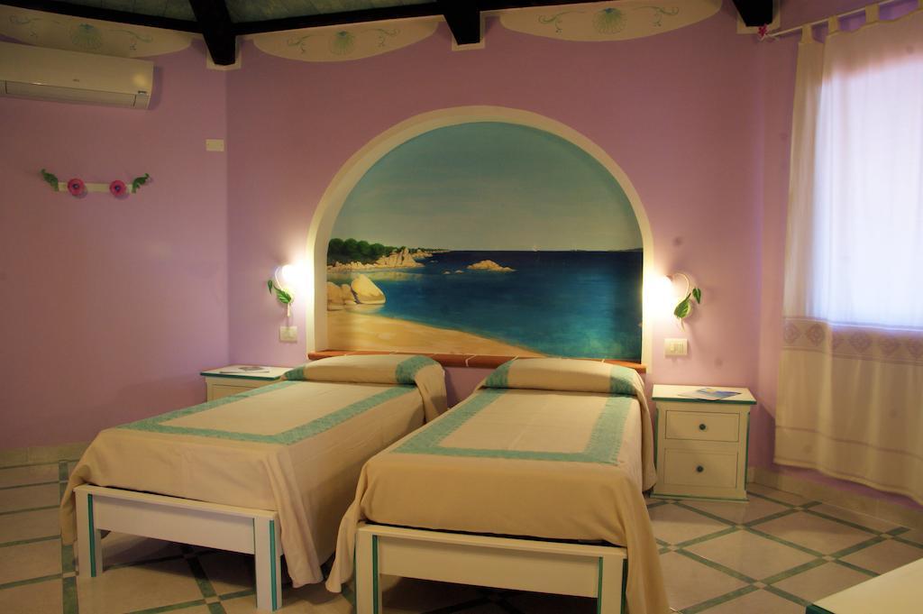 Residence Riva Azzurra Cannigione Szoba fotó
