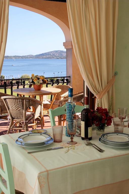 Residence Riva Azzurra Cannigione Szoba fotó