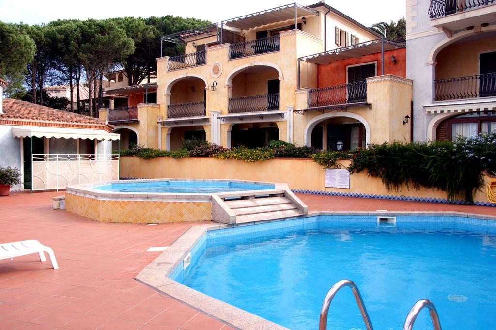 Residence Riva Azzurra Cannigione Kültér fotó